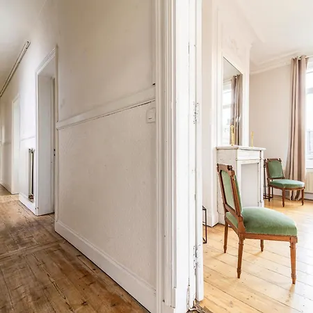 Haussmannien - - 100m2 Apartment